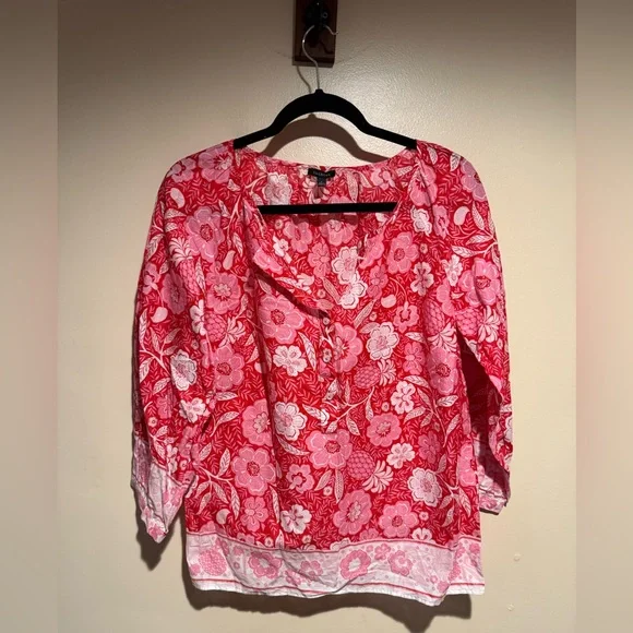 Talbots Floral Pineapple Paradise Button Front Popover Blouse - Picture 3 of 12